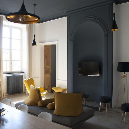 Appartement Du Fau De La Roque ヴィルフランシュ・ド・ルエルグ エクステリア 写真